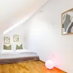 Lovely Relax Apartman *